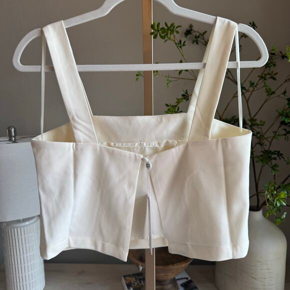 Sage The Label Cream Wide Strap Crop Top Size M NWT - Picture 4 of 6